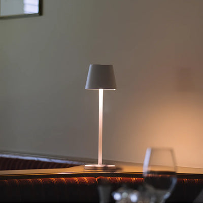 Legacy - Bordslampa